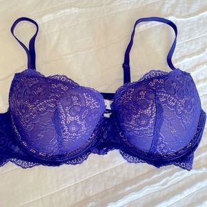 Royal blue lace, push up bra 36B